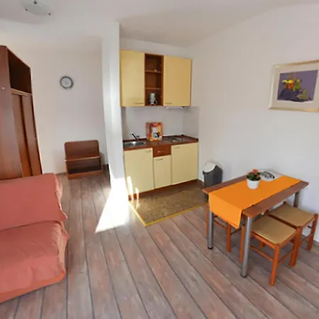 Beautiful In With House Sea View Turanj