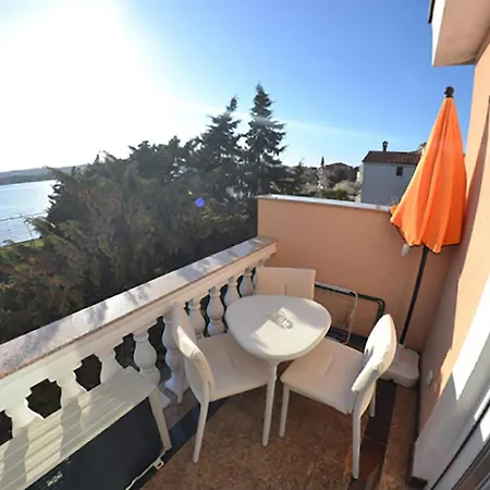 Beautiful In With House Sea View Daire Turanj